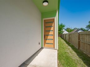 8634 Allwood Street, Houston TX 77016