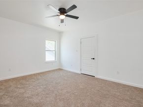 8634 Allwood Street, Houston TX 77016