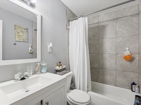 1435 Demaree Lane, Houston TX 77029