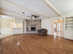 6207 S Braeswood Boulevard, Houston TX 77096