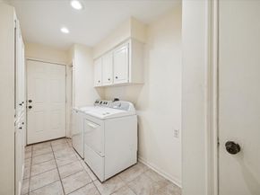 6207 S Braeswood Boulevard, Houston TX 77096