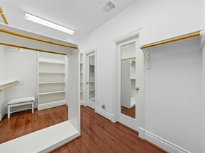 5934 Stratford Gardens Drive, Sugar Land TX 77479