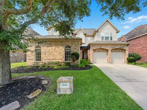 5934 Stratford Gardens Drive, Sugar Land TX 77479