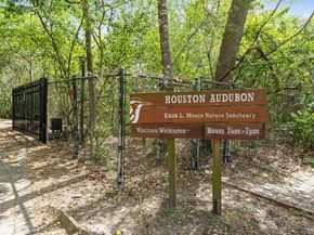 418 Isolde Drive, Houston TX 77024