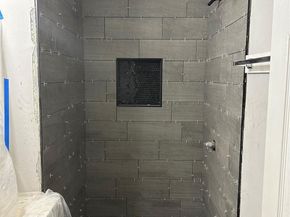 1230 Shadowdale Drive 17, Houston TX 77043