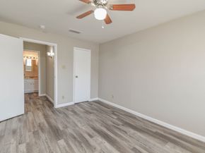 8787 Brae Acres Road 814, Houston TX 77074