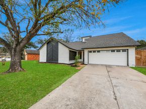 718 Land Grant Drive, Richmond TX 77406