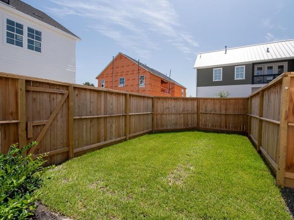 5302 S Capitol, Houston TX 77023