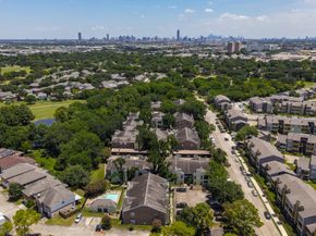 6602 Harbor Town Drive 1207, Houston TX 77036