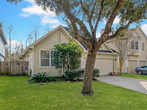 12902 Pecan Shores Drive, Houston TX 77044