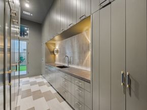 1656 Banks Street, Houston TX 77006