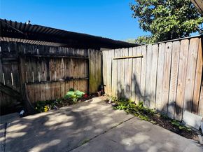 7913 Grove Ridge Dr Drive, Houston TX 77061