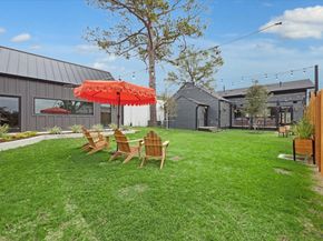 2006 Lou Ellen Lane H, Houston TX 77018