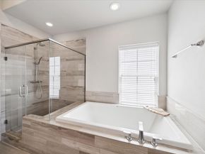 2006 Lou Ellen Lane H, Houston TX 77018