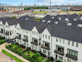 3317 W 11th Street, Houston TX 77008