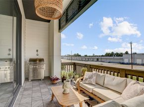 3317 W 11th Street, Houston TX 77008