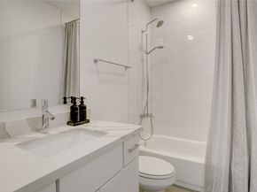 3317 W 11th Street, Houston TX 77008