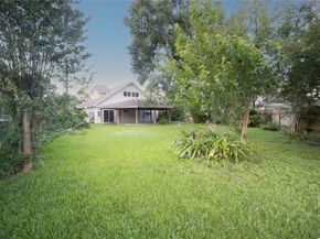 1107 Du Barry Lane, Houston TX 77018