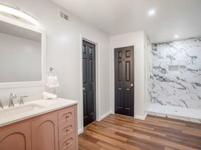 2724 Southmore Boulevard, Houston TX 77004
