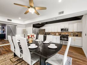 2724 Southmore Boulevard, Houston TX 77004