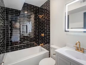 2724 Southmore Boulevard, Houston TX 77004