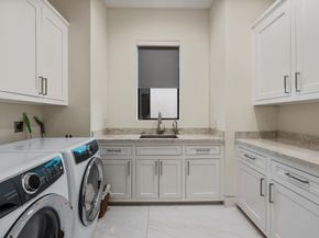 3002 Ferndale Street, Houston TX 77098