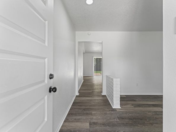 5403 Tavenor Lane, Houston TX 77048