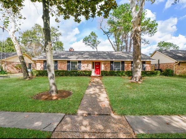 10706 Inwood Drive, Houston TX 77042