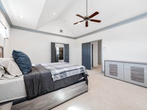 5723 Petty Street, Houston TX 77007