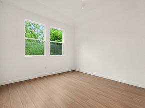 2715 Tierwester Street, Houston TX 77004