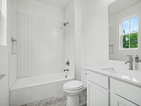2715 Tierwester Street, Houston TX 77004
