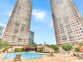 5110 San Felipe Street 77W, Houston TX 77056