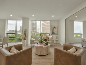 5110 San Felipe Street 77W, Houston TX 77056