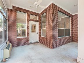 31 Tarrytown Way, Conroe TX 77384