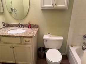 2121 El Paseo Street 2003, Houston TX 77054
