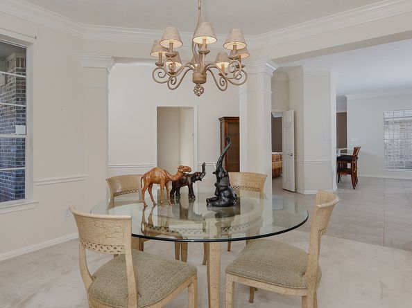 55 W Palmer Bend, The Woodlands TX 77381
