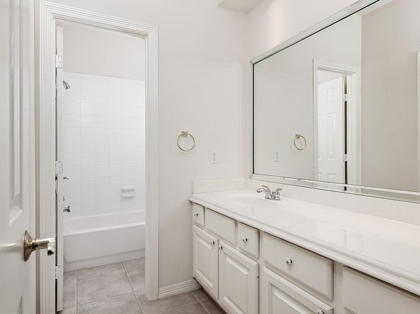 55 W Palmer Bend, The Woodlands TX 77381