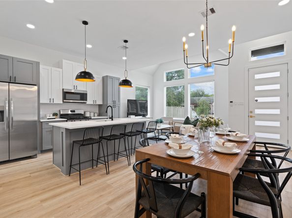 6805 Conley Street, Houston TX 77021
