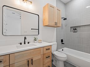 6805 Conley Street, Houston TX 77021