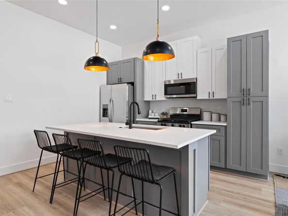 6805 Conley Street, Houston TX 77021
