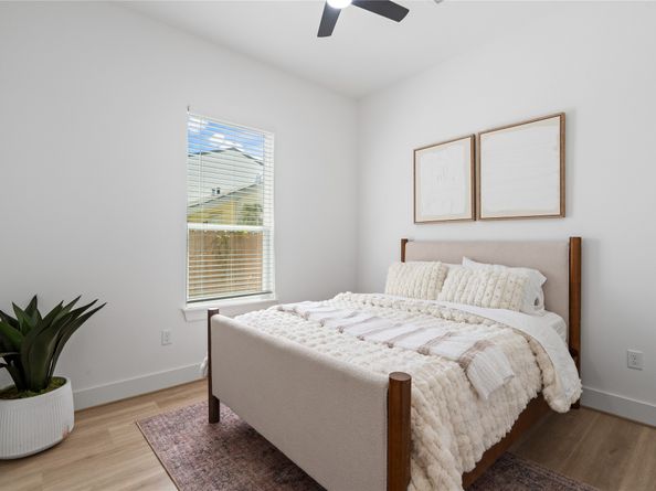 6805 Conley Street, Houston TX 77021