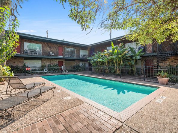 1849 Marshall Street 9, Houston TX 77098