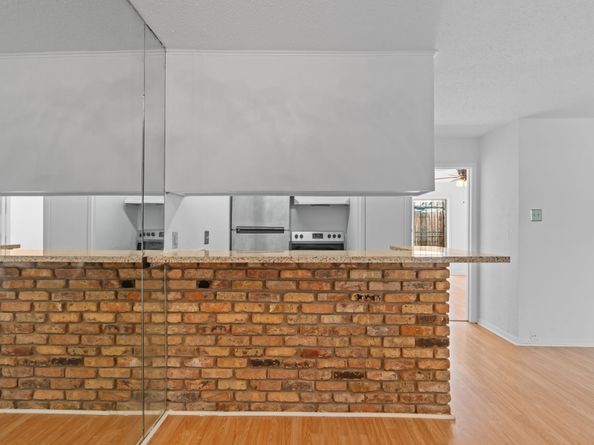 1849 Marshall Street 9, Houston TX 77098