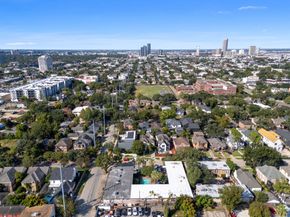 1849 Marshall Street 9, Houston TX 77098