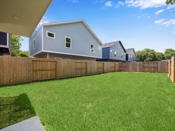 990-992 Marjorie Street, Houston TX 77088