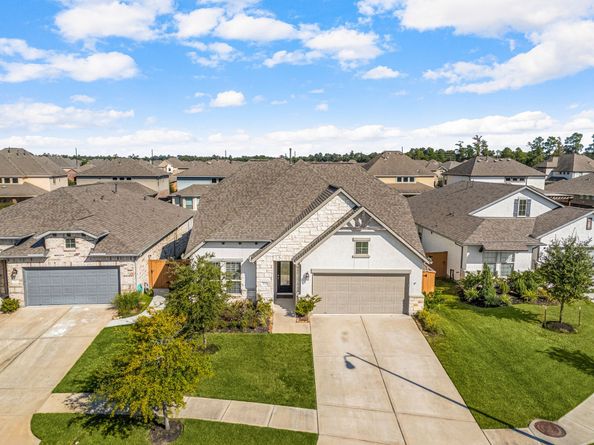3831 Robinson Bend Drive, Spring TX 77386