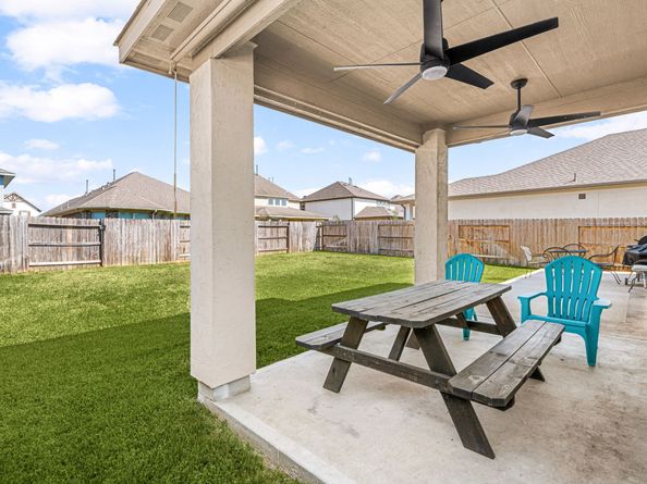 3831 Robinson Bend Drive, Spring TX 77386