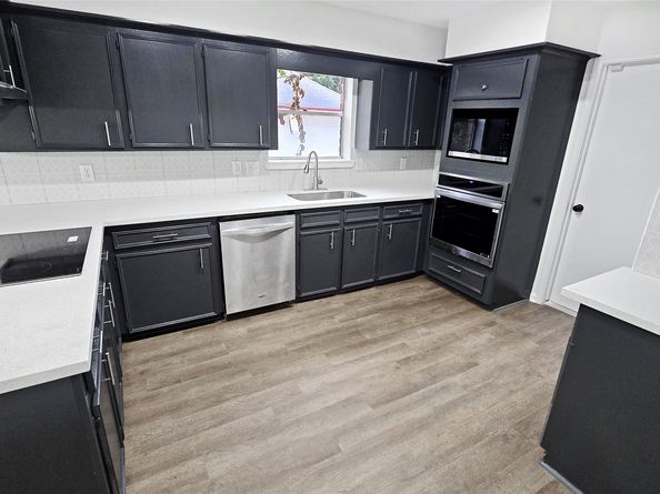 13347 High Star Drive, Houston TX 77083