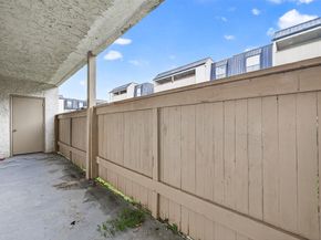 8421 Hearth Drive 3, Houston TX 77054