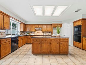 7403 Foxton Place Court, Houston TX 77095